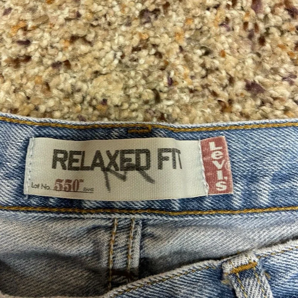 Vintage Levi’s 550 Relaxed‎ Fit Tapered Leg 34x30